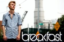 Breakfast pres. Keyworth - Median (Keyworth Remix) (piesa noua)