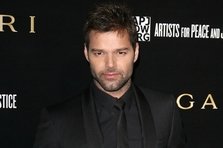 La Multi Ani, Ricky Martin!