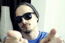 Teaser interviu: MAXIMILIAN