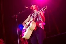 Nelly Furtado - Mystery (piesa noua, live)