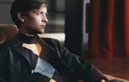 Tobey Maguire barbatul Prada prada homotography 5 tb144 Tobey Maguire barbatul Prada