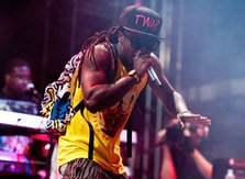 Lil Wayne - Tunechi's Back (piesa noua)
