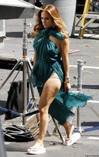 Jennifer Lopez a filmat videoclipul piesei Papi (foto+video)