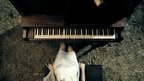 Poza zilei: Lady Gaga in videoclipul You and I