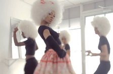 Lil Mama - Scrawberry (videoclip)