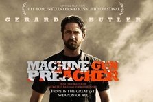 Gerard Butler e MACHINE GUN PREACHER (trailer)