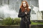 Tori Amos - Nautical Twilight, Carry (piese noi de pe Night of Hunters)