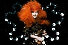 Bjork - Moon (videoclip nou)
