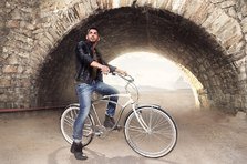 Marius Nedelcu da o bicicleta pe Facebook!