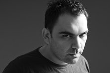 Dj Andi mixeaza pentru Raed Arafat!