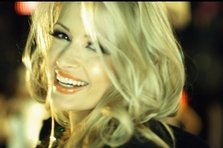 Nick Kamarera feat Alinka - Get a Life (Mama Yette) videoclip