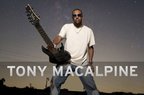 Sesiune de autografe cu Tony MacAlpine la Bucuresti!