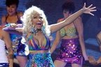 Nicki Minaj - Starships - Live @ American Idol