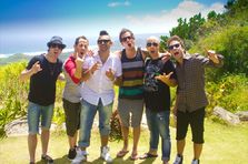 Simple Plan si Sean Paul au filmat videoclipul Summer Paradise (poze)