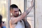 Adam Levine, plin de sange in Payphone