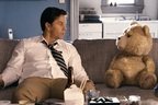 Mark Wahlberg, Mila Kunis si un urs de plus vorbitor in TED (redband trailer)