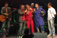 Zaritza: spectacol urban cu Mihai Margineanu la Sala Palatului