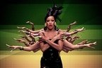Rihanna, Coldplay - Princess of China (tour video)