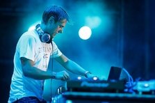 Armin van Buuren este primul nume confirmat la The Mission Dance Weekend 2012