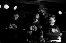 O noua scena la B'ESTFEST Summer Camp: Blazing Vibez!