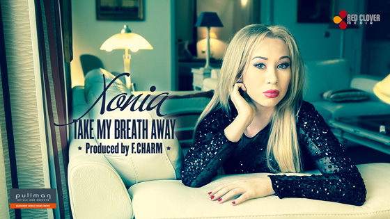Xonia are un nou single - Take My Breath Away