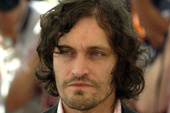 Vincent Gallo, unul dintre actorii mei preferati, implineste astazi 51 de a...