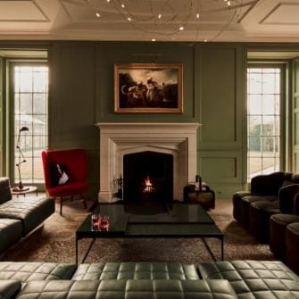 Cel mai cool retreat al momentului. Yarlington Lodge, o proprietate din Anglia care a apartinut sotiilor regelui Henric al VIII-lea